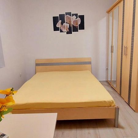 Amore 2- New Apartment In Top Center Варна Экстерьер фото